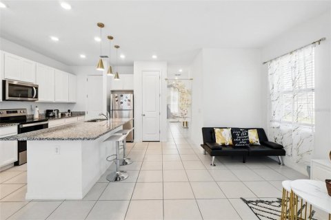 Adosado en alquiler en Davenport, Florida, 3 dormitorios, 152.36 m2 № 1678392 - foto 17