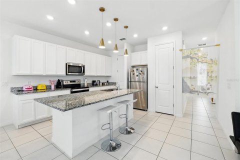 Adosado en alquiler en Davenport, Florida, 3 dormitorios, 152.36 m2 № 1678392 - foto 8
