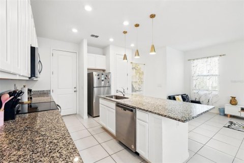 Adosado en alquiler en Davenport, Florida, 3 dormitorios, 152.36 m2 № 1678392 - foto 13