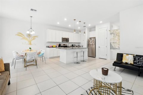 Adosado en alquiler en Davenport, Florida, 3 dormitorios, 152.36 m2 № 1678392 - foto 16