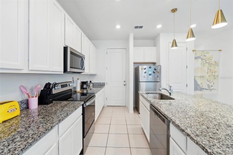 Adosado en alquiler en Davenport, Florida, 3 dormitorios, 152.36 m2 № 1678392 - foto 12