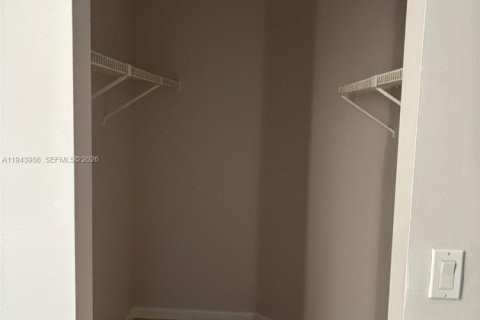 Condo in Coconut Creek, Florida, 1 bedroom  № 2009634 - photo 10