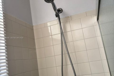 Condo in Coconut Creek, Florida, 1 bedroom  № 2009634 - photo 8