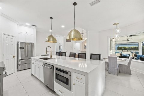 House in Parrish, Florida 4 bedrooms, 290.04 sq.m. № 1648140 - photo 10