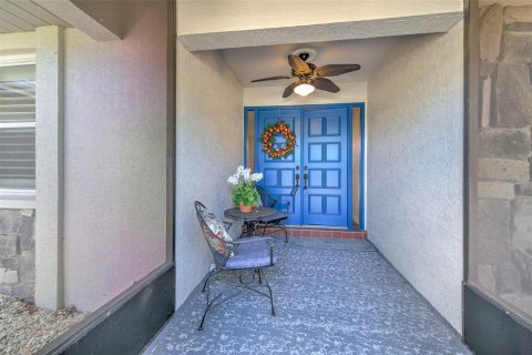 House in Sun City Center, Florida 3 bedrooms, 242.1 sq.m. № 2195778 - photo 3