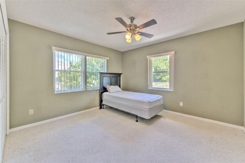 House in Sun City Center, Florida 3 bedrooms, 242.1 sq.m. № 2195778 - photo 29