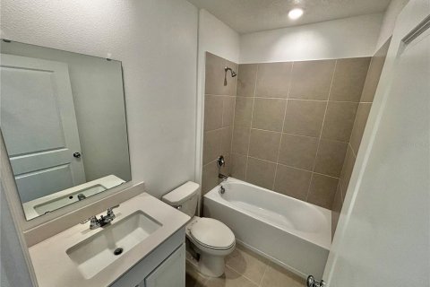 Villa ou maison à louer à Kissimmee, Floride: 3 chambres, 144.46 m2 № 1778658 - photo 18
