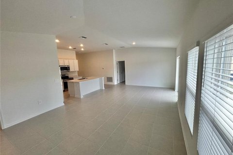 Villa ou maison à louer à Kissimmee, Floride: 3 chambres, 144.46 m2 № 1778658 - photo 9