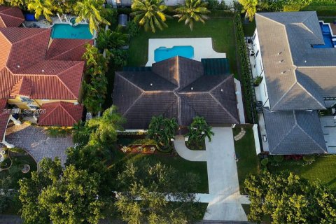 Villa ou maison à vendre à Miami Lakes, Floride: 3 chambres, 227.52 m2 № 1995271 - photo 19