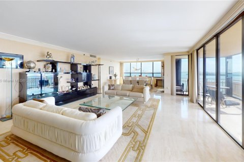 Copropriété à vendre à Miami, Floride: 3 chambres, 255.39 m2 № 1923834 - photo 5