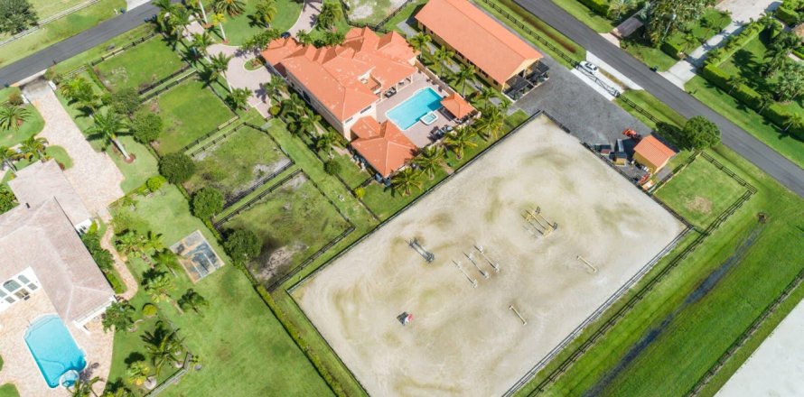 Propiedad comercial en Wellington, Florida 1 dormitorio, 294.31 m2 № 1054655