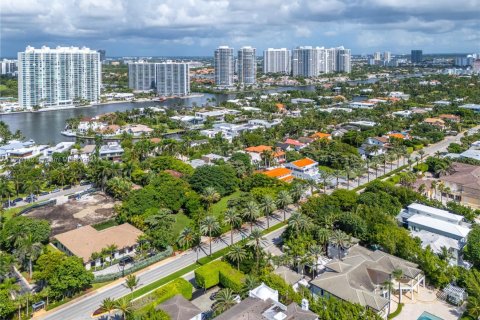 Land in Golden Beach, Florida № 1811241 - photo 4