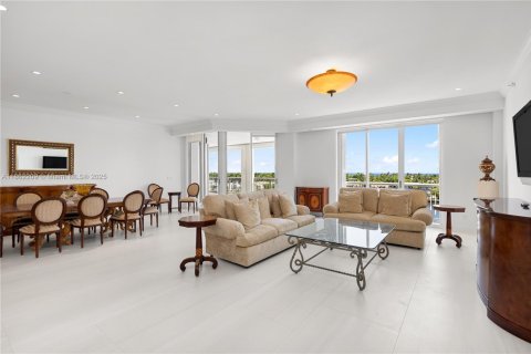 Купить кондоминиум в Авентура, Флорида 3 спальни, 283.35м2, № 1957605 - фото 6