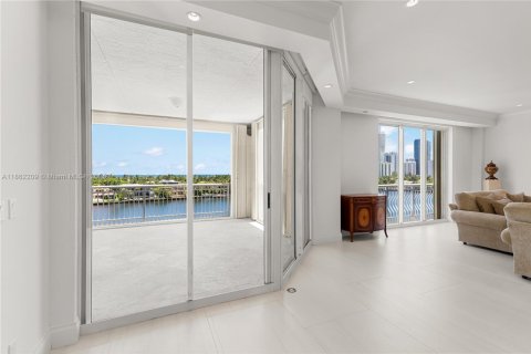 Купить кондоминиум в Авентура, Флорида 3 спальни, 283.35м2, № 1957605 - фото 5