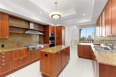 Купить кондоминиум в Авентура, Флорида 3 спальни, 283.35м2, № 1957605 - фото 13