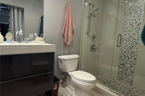 House in North Lauderdale, Florida 4 bedrooms, 130.62 sq.m. № 1646720 - photo 6