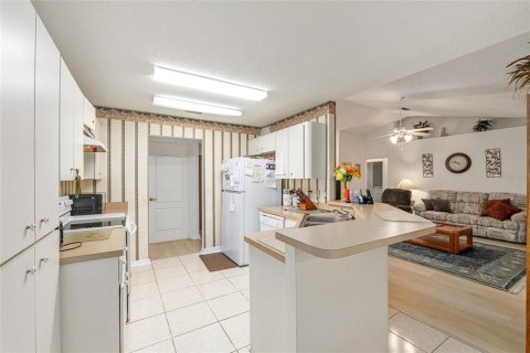 House in Ocala, Florida 3 bedrooms, 160.81 sq.m. № 1895014 - photo 22