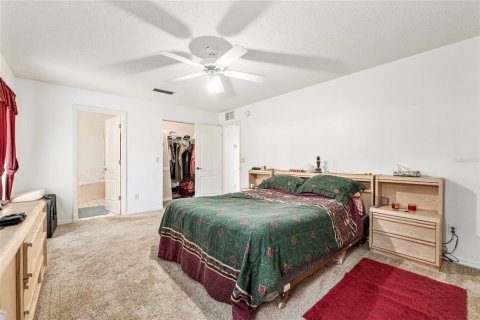 House in Ocala, Florida 3 bedrooms, 160.81 sq.m. № 1895014 - photo 27