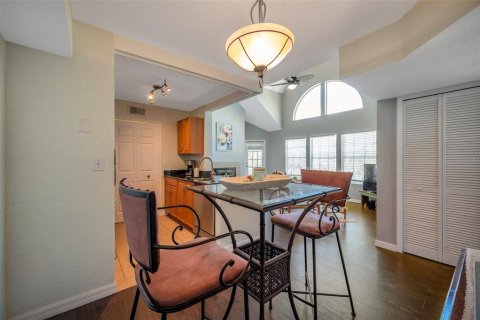 Condominio en venta en Palm Harbor, Florida, 1 dormitorio, 109.44 m2 № 1792871 - foto 11