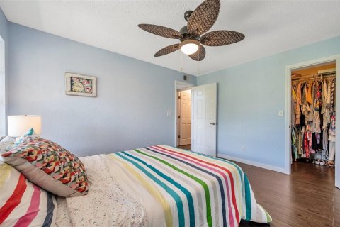 Condominio en venta en Palm Harbor, Florida, 1 dormitorio, 109.44 m2 № 1792871 - foto 28