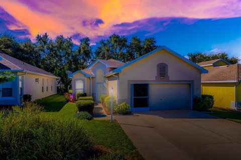 Villa ou maison à vendre à Tavares, Floride: 2 chambres, 134.89 m2 № 2092931 - photo 2