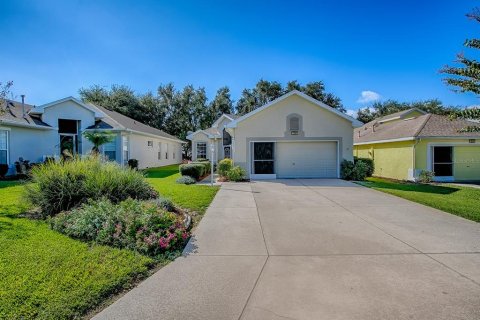 Villa ou maison à vendre à Tavares, Floride: 2 chambres, 134.89 m2 № 2092931 - photo 3