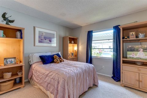 Copropriété à vendre à Sarasota, Floride: 2 chambres, 106.47 m2 № 2218386 - photo 18