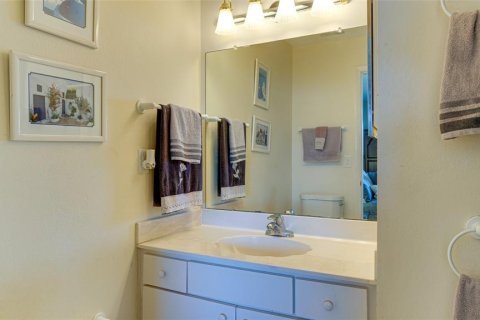 Copropriété à vendre à Sarasota, Floride: 2 chambres, 106.47 m2 № 2218386 - photo 16