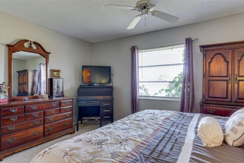 Copropriété à vendre à Sarasota, Floride: 2 chambres, 106.47 m2 № 2218386 - photo 15