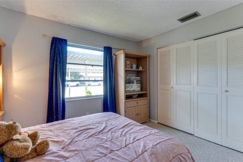 Copropriété à vendre à Sarasota, Floride: 2 chambres, 106.47 m2 № 2218386 - photo 19