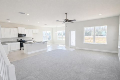 Villa ou maison à vendre à Saint Cloud, Floride: 4 chambres, 204.57 m2 № 2099988 - photo 4