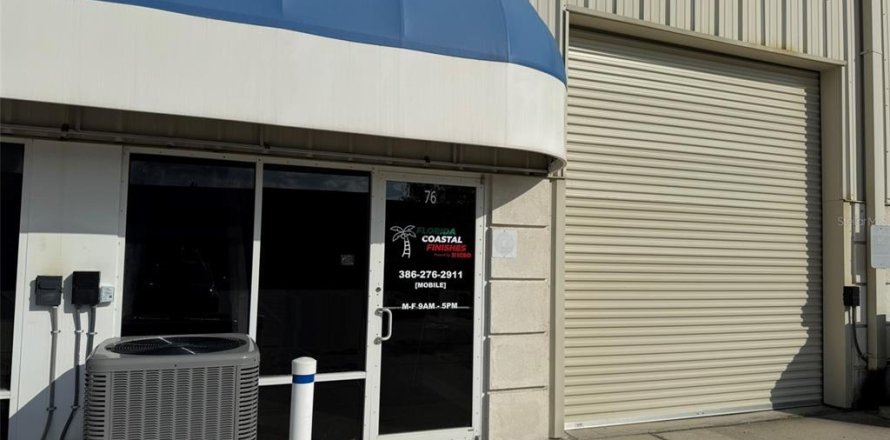 Immobilier commercial à Bunnell, Floride № 1721715