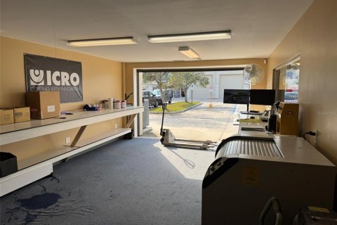 Propiedad comercial en alquiler en Bunnell, Florida № 1721715 - foto 5