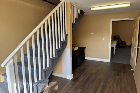 Propiedad comercial en alquiler en Bunnell, Florida № 1721715 - foto 3