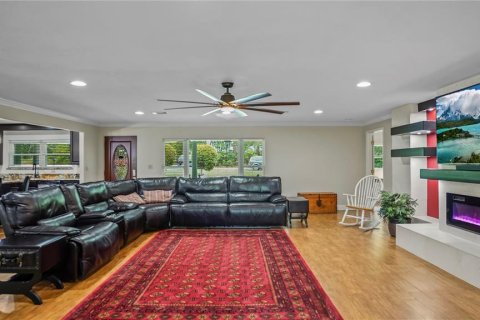 Casa en venta en Lake Mary, Florida, 3 dormitorios, 217.48 m2 № 1767173 - foto 11