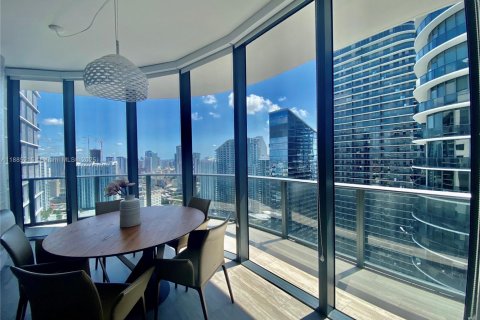 Снять в аренду кондоминиум в Майами, Флорида 3 спальни, 119.84м2, № 1930634 - фото 10