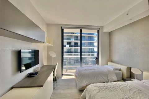 Снять в аренду кондоминиум в Майами, Флорида 3 спальни, 119.84м2, № 1930634 - фото 19