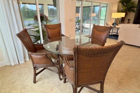 Villa ou maison à vendre à The Villages, Floride: 3 chambres, 187.01 m2 № 1680508 - photo 8
