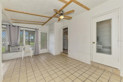 House in North Port, Florida 3 bedrooms, 110.74 sq.m. № 1904970 - photo 29