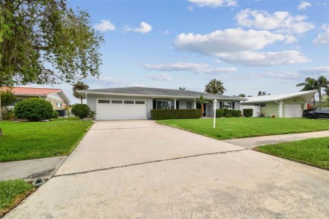 Villa ou maison à louer à Tampa, Floride: 3 chambres, 183.2 m2 № 2403494 - photo 5