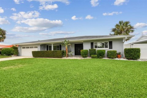 Villa ou maison à louer à Tampa, Floride: 3 chambres, 183.2 m2 № 2403494 - photo 7