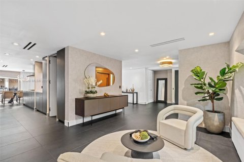 Купить виллу или дом в Майами, Флорида 4 спальни, 295.43м2, № 1934542 - фото 25