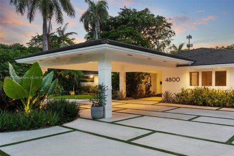 Купить виллу или дом в Майами, Флорида 4 спальни, 295.43м2, № 1934542 - фото 17