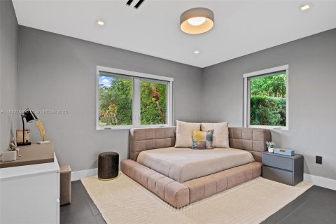 Купить виллу или дом в Майами, Флорида 4 спальни, 295.43м2, № 1934542 - фото 14