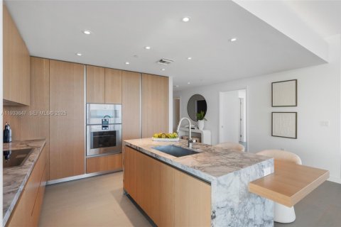 Снять в аренду кондоминиум в Майами-Бич, Флорида 4 спальни, 276.76м2, № 1991449 - фото 8