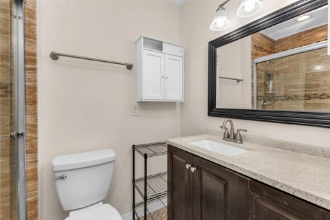 Condo in Englewood, Florida, 2 bedrooms  № 2093676 - photo 22