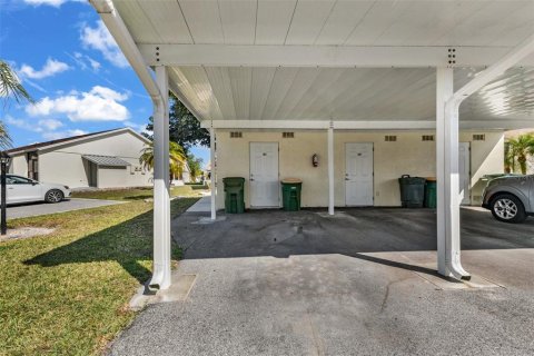 Condo in Englewood, Florida, 2 bedrooms  № 2093676 - photo 5