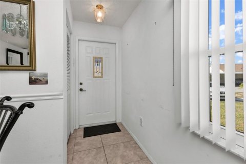 Condo in Englewood, Florida, 2 bedrooms  № 2093676 - photo 8