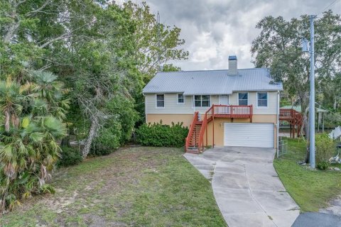 House in Homosassa, Florida 2 bedrooms, 104.52 sq.m. № 1796540 - photo 5