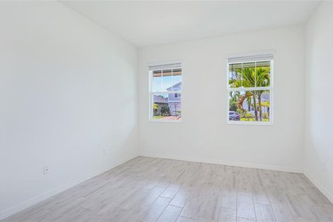 House in Bradenton, Florida 4 bedrooms, 217.39 sq.m. № 1788271 - photo 28